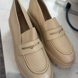 SCHUTZ Neutral Beige Platform Penny Loafers